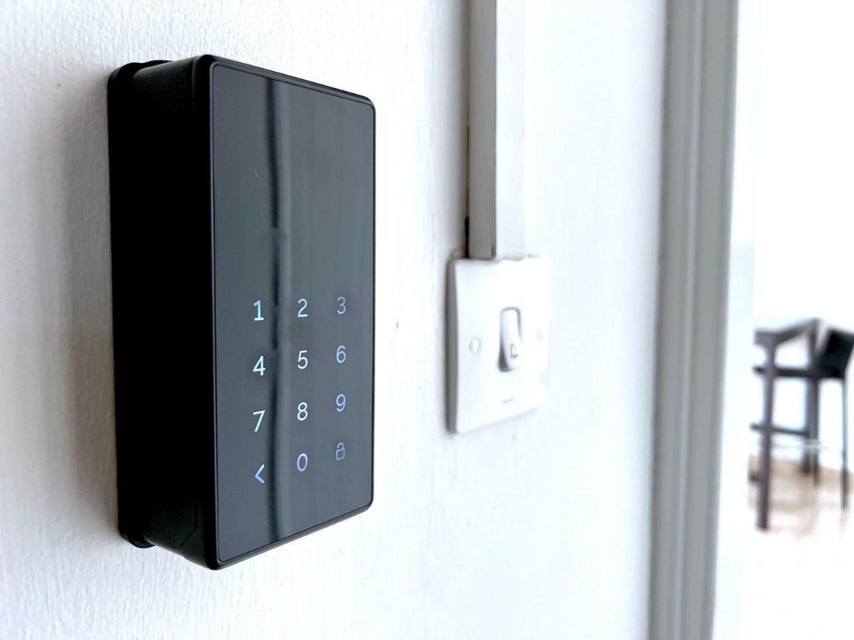 Urban Condo 43 - 1 Bdr ニコシア エクステリア 写真
