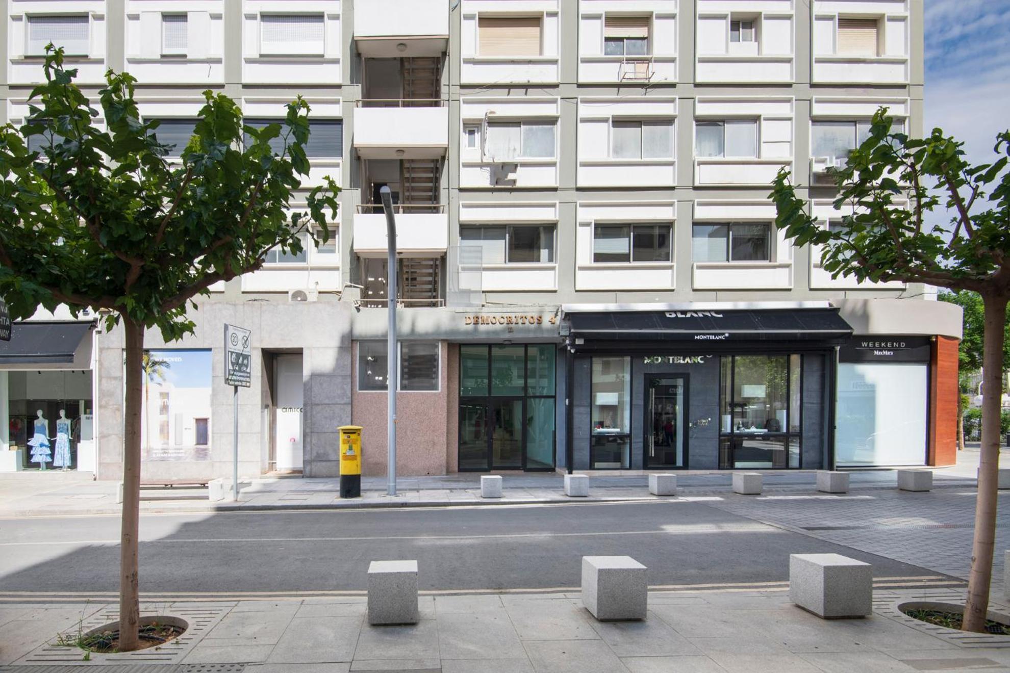 Urban Condo 43 - 1 Bdr ニコシア エクステリア 写真